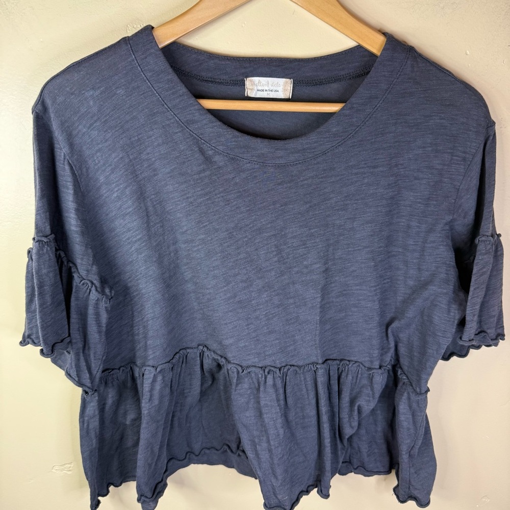 Altar'd State Size Medium Womens Cropped Dark Gray Flounce Ruffle T-Shirt Grunge - Picture 2 of 7
